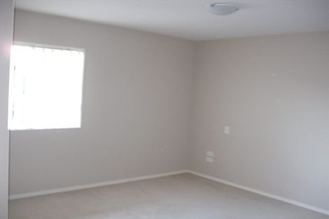 Photo of property in 1/45 Haven Drive, East Tamaki, Auckland, 2013