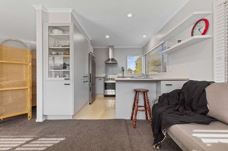 Photo of property in 8 Donegal Place, Katikati, 3129