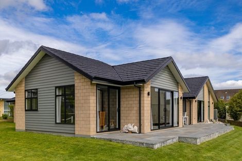 Photo of property in 10 Admiralty Place, Waikawa, Picton, 7220