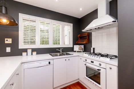 Photo of property in 21 Andover Street, Merivale, Christchurch, 8014