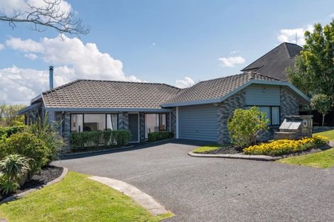 Photo of property in 11 Orangewood Drive, Northpark, Auckland, 2013