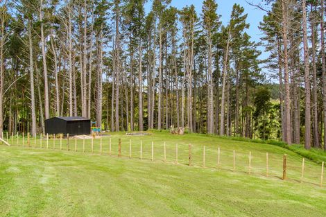 Photo of property in 1 Gumtree Way, Kaiwaka, 0573