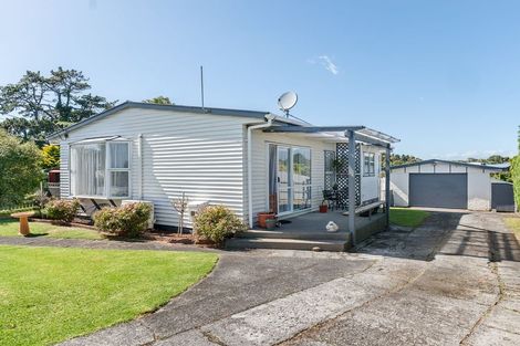 Photo of property in 38 Woodleigh Street, Frankleigh Park, New Plymouth, 4310