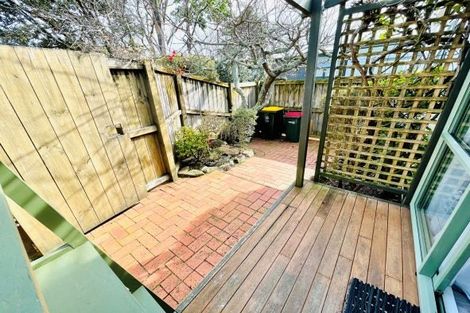 Photo of property in 102 Gills Road, Bucklands Beach, Auckland, 2014