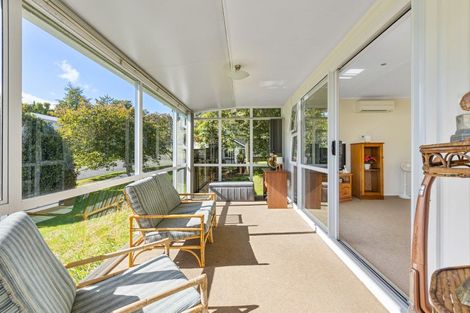 Photo of property in 15 Nash Street, Marfell, New Plymouth, 4310