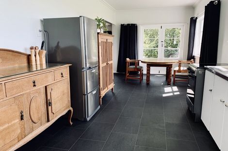 Photo of property in 110 Main Road, Harihari, 7884