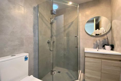 Photo of property in 7/66 Bruce Road, Glenfield, Auckland, 0629