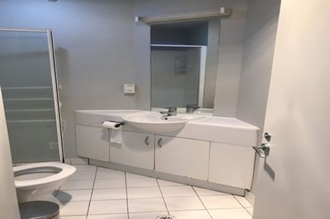 Photo of property in Terrace Garden Apartments, 1e/120 The Terrace, Wellington Central, Wellington, 6011