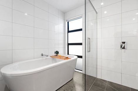 Photo of property in 4 West Street, Greytown, 5712