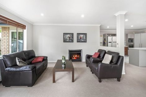 Photo of property in 10 Woodhurst Drive, Casebrook, Christchurch, 8051
