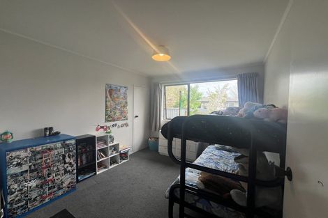 Photo of property in 12 Escort Grove, Awapuni, Palmerston North, 4412