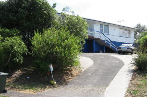 Photo of property in 12 Trojan Crescent, New Lynn, Auckland, 0600