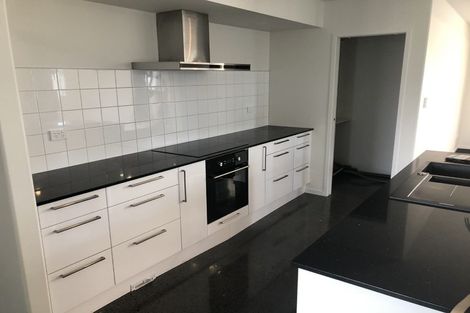 Photo of property in 9 Kahuparere Crescent, Pyes Pa, Tauranga, 3112