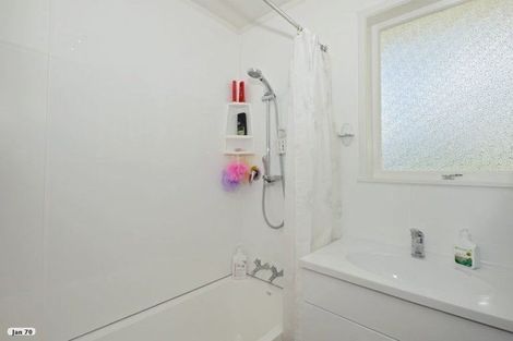 Photo of property in 30 Clark Street, Hikurangi, 0114