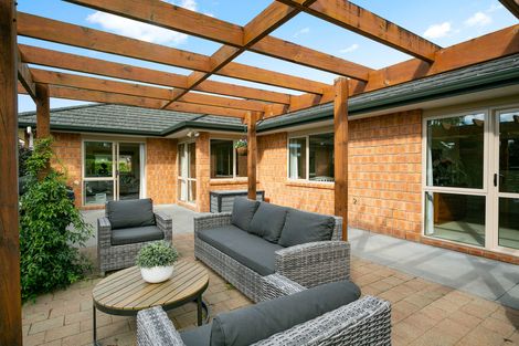 Photo of property in 176 Thornton Road, Cambridge, 3434