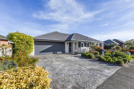 Photo of property in 19 Stead Crescent, Stoke, Nelson, 7011