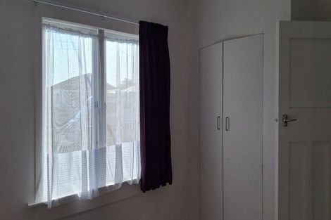 Photo of property in 45 York Street, Moera, Lower Hutt, 5010