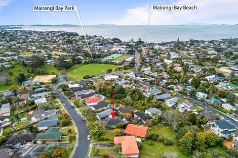 Photo of property in 16 Mayfair Crescent, Mairangi Bay, Auckland, 0630