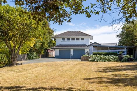 Photo of property in 16 Martin Street, Monaco, Nelson, 7011