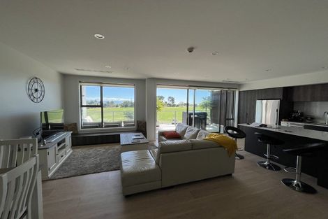 Photo of property in 33 Beach Road, Tahunanui, Nelson, 7011