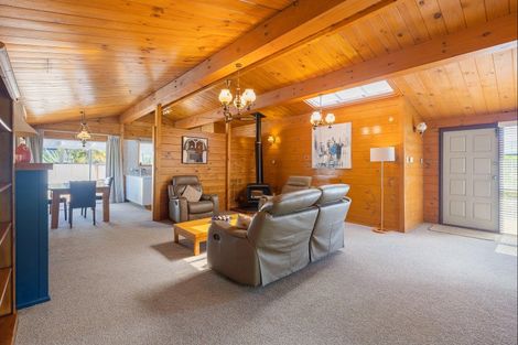 Photo of property in 64 Rangipoia Place, Turangi, 3334