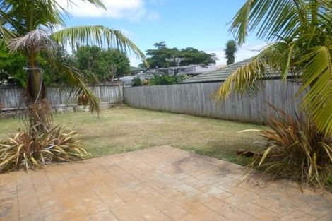 Photo of property in 11 Mt Lebanon Crescent, The Gardens, Auckland, 2105