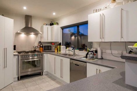 Photo of property in 62 The Drive, Paraparaumu Beach, Paraparaumu, 5032