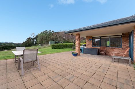 Photo of property in 72 Busby Road, Tahawai, Katikati, 3170