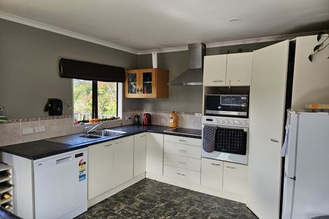 Photo of property in 112 Lewis Street, Glenview, Hamilton, 3206