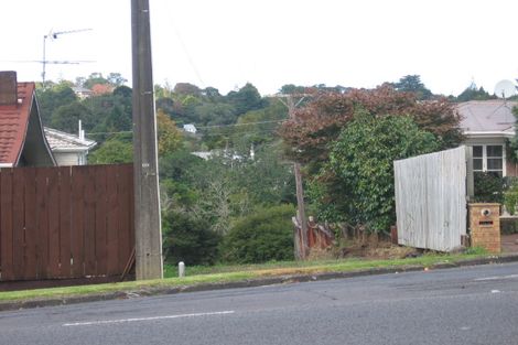 Photo of property in 174 Titirangi Road, New Lynn, Auckland, 0600
