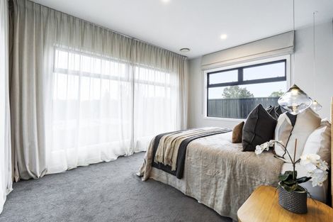 Photo of property in 28 Honeyfield Drive, Whalers Gate, New Plymouth, 4310
