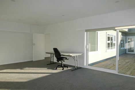 Photo of property in 14 Hillcrest Road, Raumati South, Paraparaumu, 5032