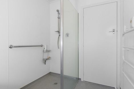 Photo of property in 404a Otumoetai Road, Otumoetai, Tauranga, 3110