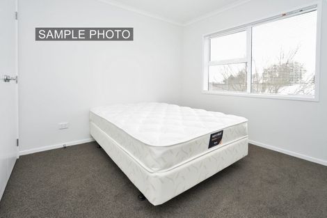 Photo of property in 2/10 Burrows Place, Frankton, Hamilton, 3204