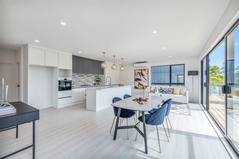 Photo of property in 14b Firth Road, Torbay, Auckland, 0630