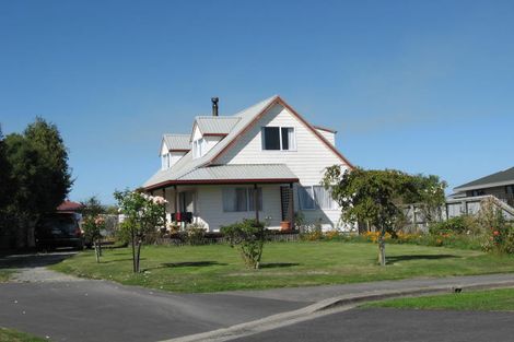 Photo of property in 11 Spring Place, Leeston, 7632