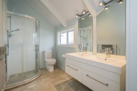 Photo of property in 105 Given Avenue, Whangamata, 3620