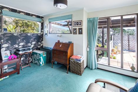 Photo of property in 52 Highbury Road, Highbury, Wellington, 6012