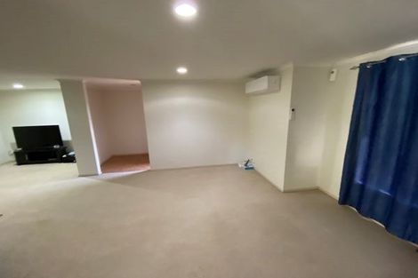 Photo of property in 1/11 Carniew Place, Dannemora, Auckland, 2016