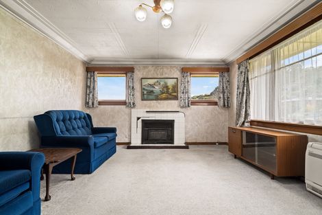 Photo of property in 63 Hocken Street, Kenmure, Dunedin, 9011