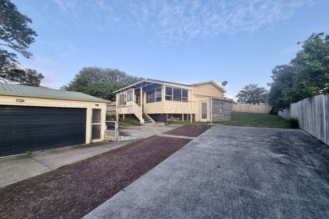 Photo of property in 4 Brian Crescent, Stanmore Bay, Whangaparaoa, 0932