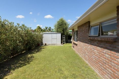 Photo of property in 5 Checketts Place, Papamoa Beach, Papamoa, 3118