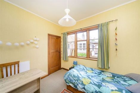 Photo of property in 11 Park Road, West End, Palmerston North, 4412