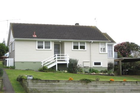 Photo of property in 105 Cook Street, Marfell, New Plymouth, 4310