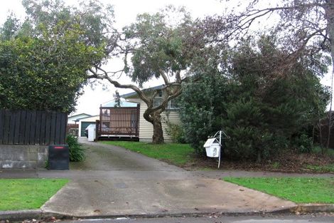 Photo of property in 14 Motuoapa Place, Kelvin Grove, Palmerston North, 4414