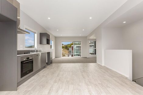 Photo of property in 13 Kohu Way, Whitby, Porirua, 5024
