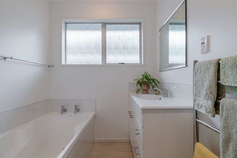 Photo of property in 127 Victoria Avenue, Hokowhitu, Palmerston North, 4410