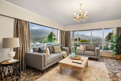 Photo of property in 7 Nuffield Street, Tawa, Wellington, 5028
