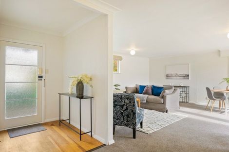 Photo of property in 25 Fraser Crescent, Elderslea, Upper Hutt, 5018