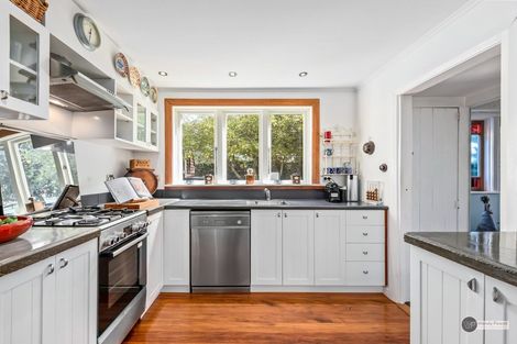 Photo of property in 36 Riddlers Crescent, Petone, Lower Hutt, 5012